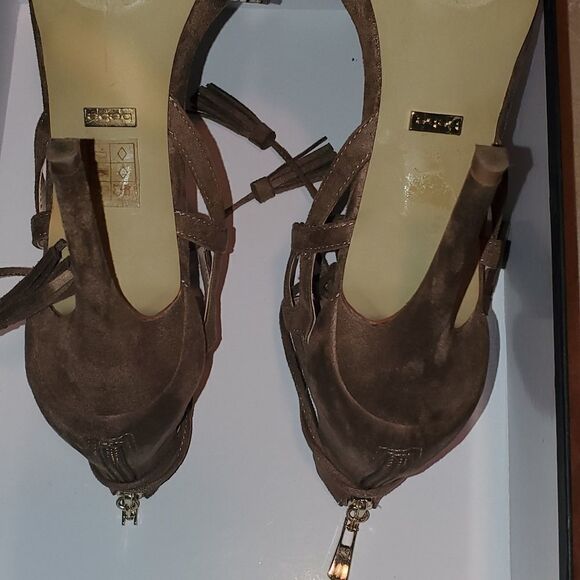 Bebe Lea Tassleled Tie-up Sandal Size 10 - Picture 14 of 16